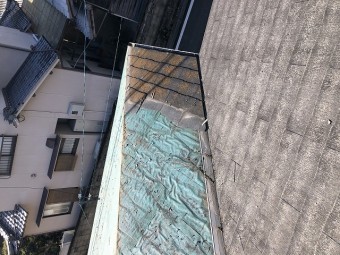 本谷周辺のカラーベストの撤去の様子