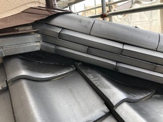 隅棟部の漆喰を塗った後の写真1