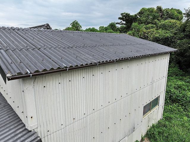 倉庫の雨樋