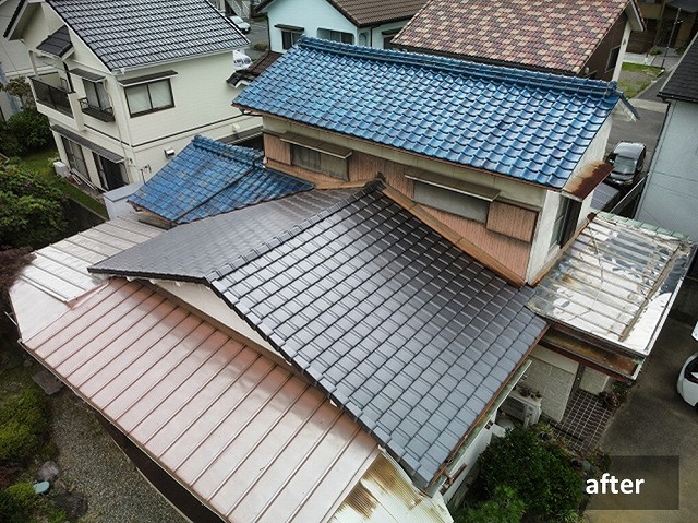 屋根の一部を陶器平板瓦で屋根葺き替え